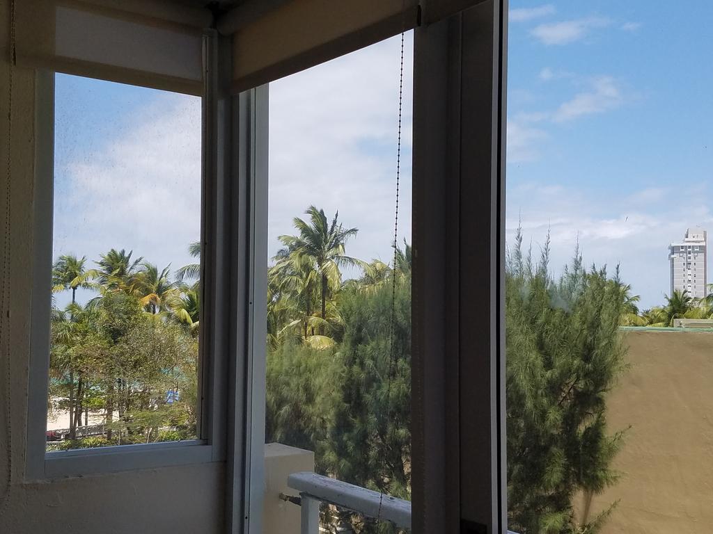 Beachfront Coral Beach Condo San Juan Esterno foto