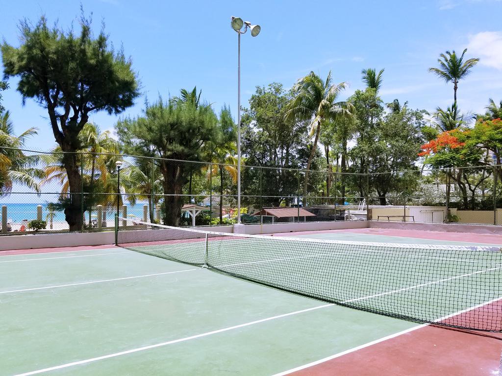 Beachfront Coral Beach Condo San Juan Esterno foto